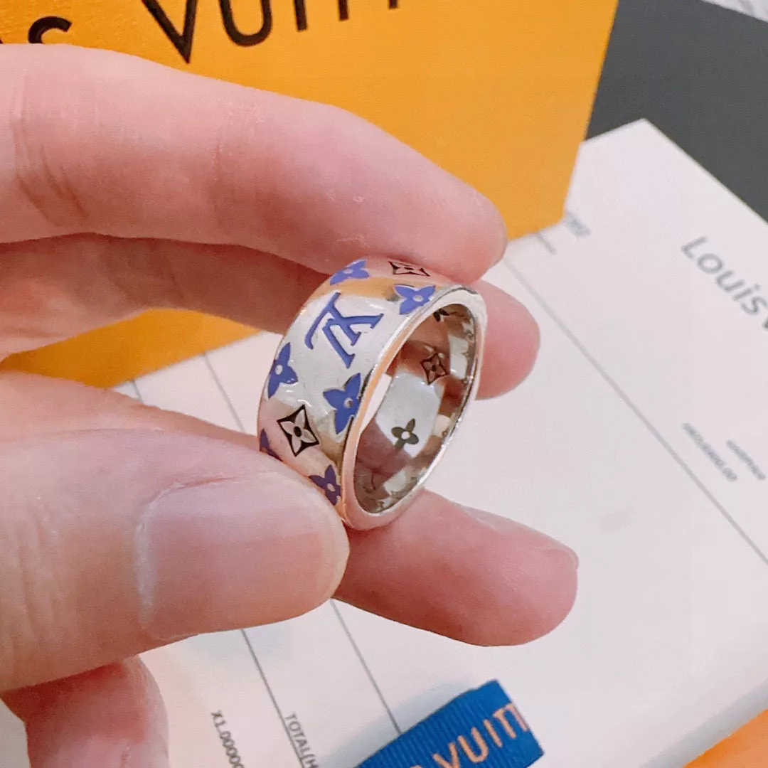 Louis Vuitton LV Rings Durable 7848