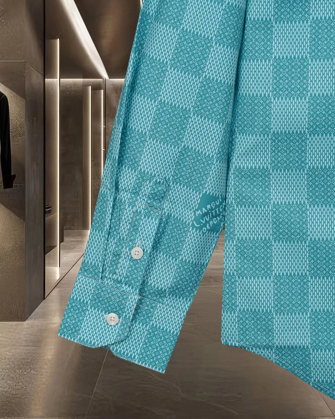 Louis Vuitton LV Shirts Long Sleeved For Men Comfortable 4398