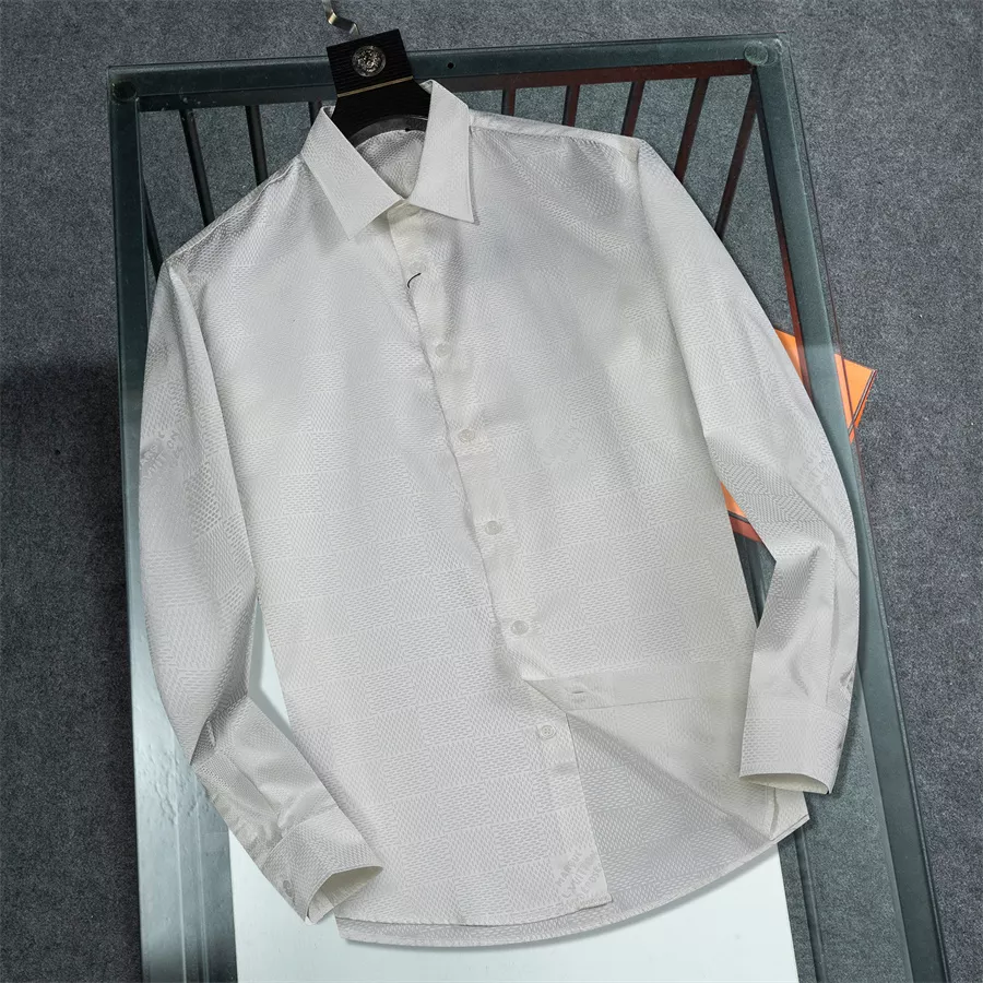 Louis Vuitton LV Shirts Long Sleeved For Men Comfortable 9403