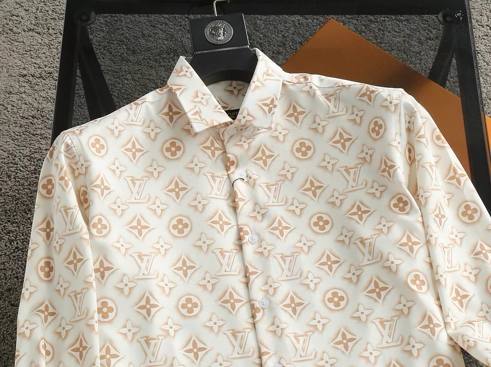 Louis Vuitton LV Shirts Long Sleeved For Men Sophisticated 7375