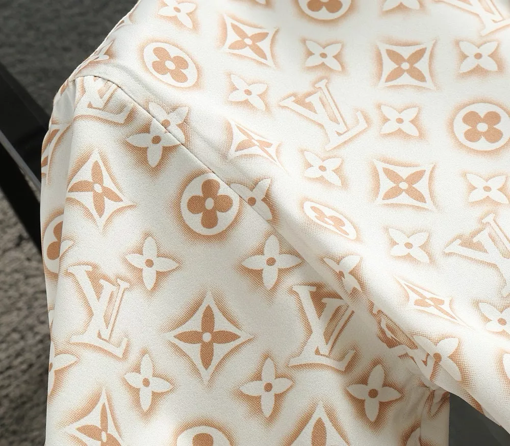 Louis Vuitton LV Shirts Long Sleeved For Men Sophisticated 7375