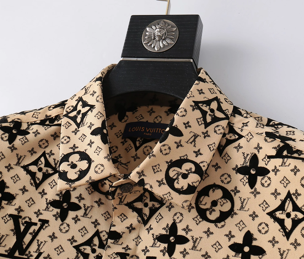 Louis Vuitton LV Shirts Short Sleeved For Men Bold 9300