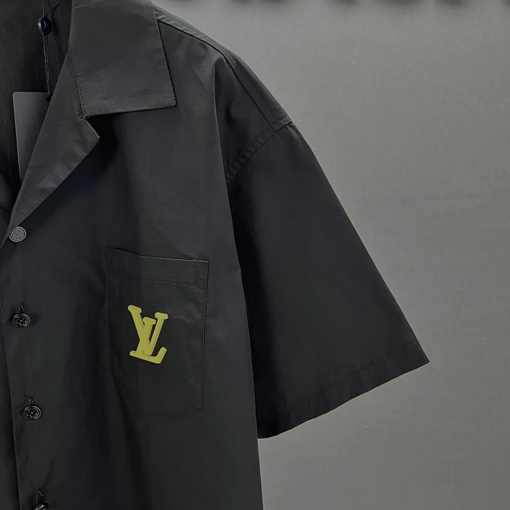 Louis Vuitton LV Shirts Short Sleeved For Unisex Flexible 6018