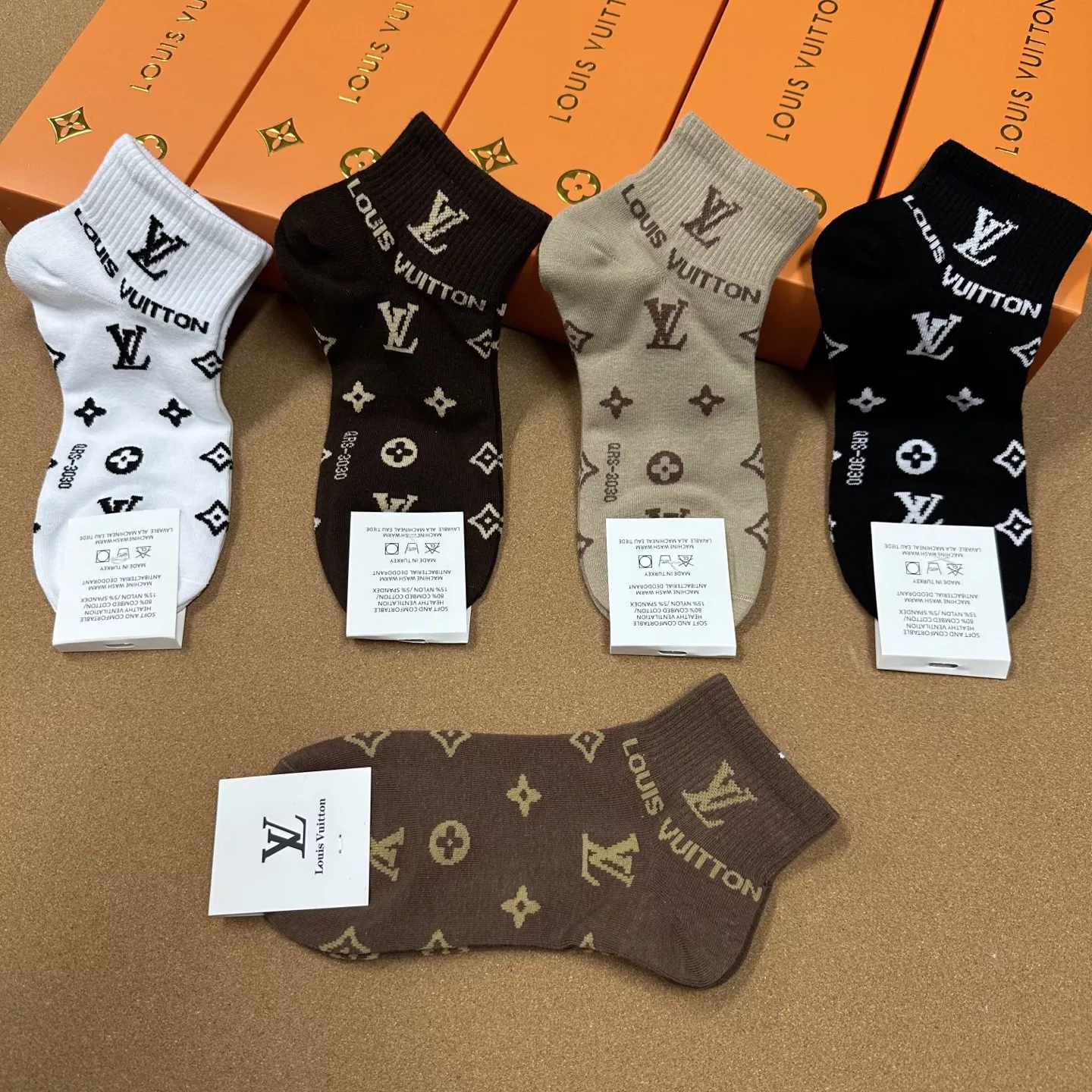 Louis Vuitton LV Socks Practical 4767