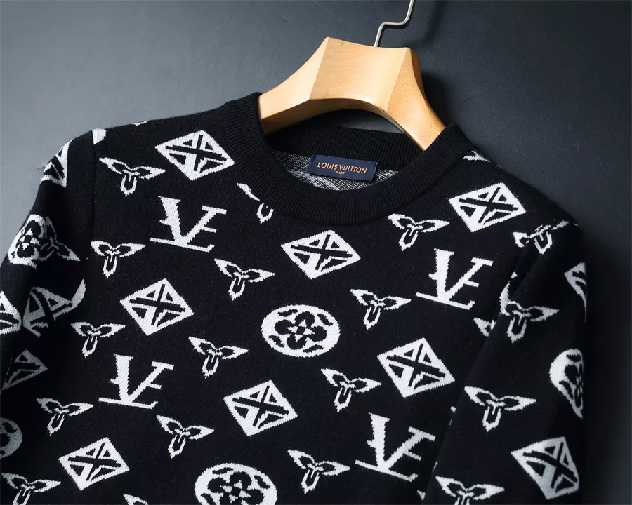 Louis Vuitton LV Sweaters Long Sleeved For Men Trendsetting 2654