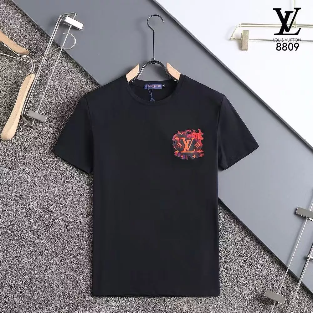 Louis Vuitton LV T-Shirts Short Sleeved For Men Classic 8314