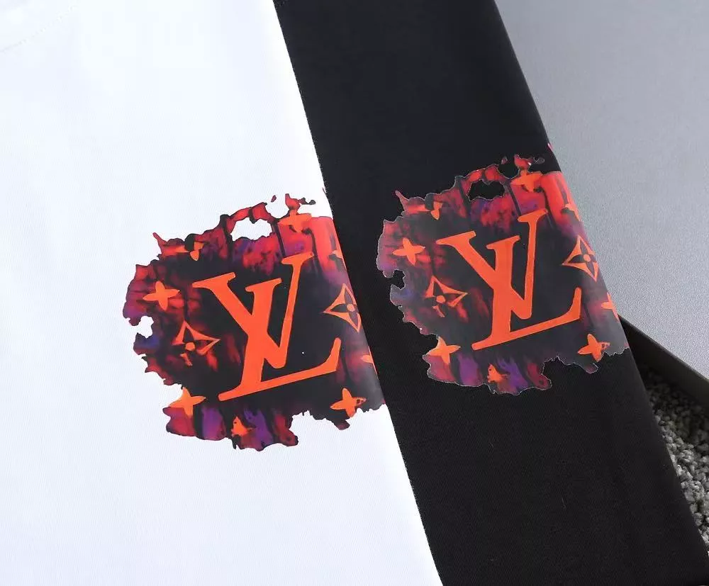 Louis Vuitton LV T-Shirts Short Sleeved For Men Classic 8314