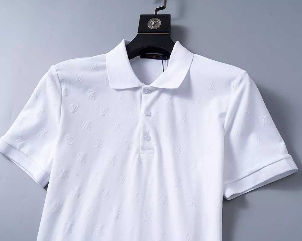 Louis Vuitton LV T-Shirts Short Sleeved For Men Durable 1565