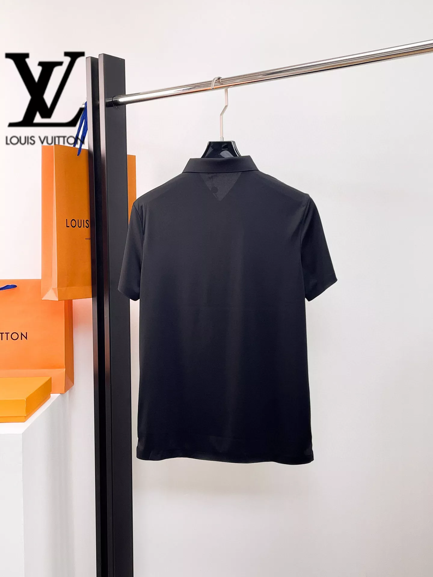 Louis Vuitton LV T-Shirts Short Sleeved For Men Durable 5763