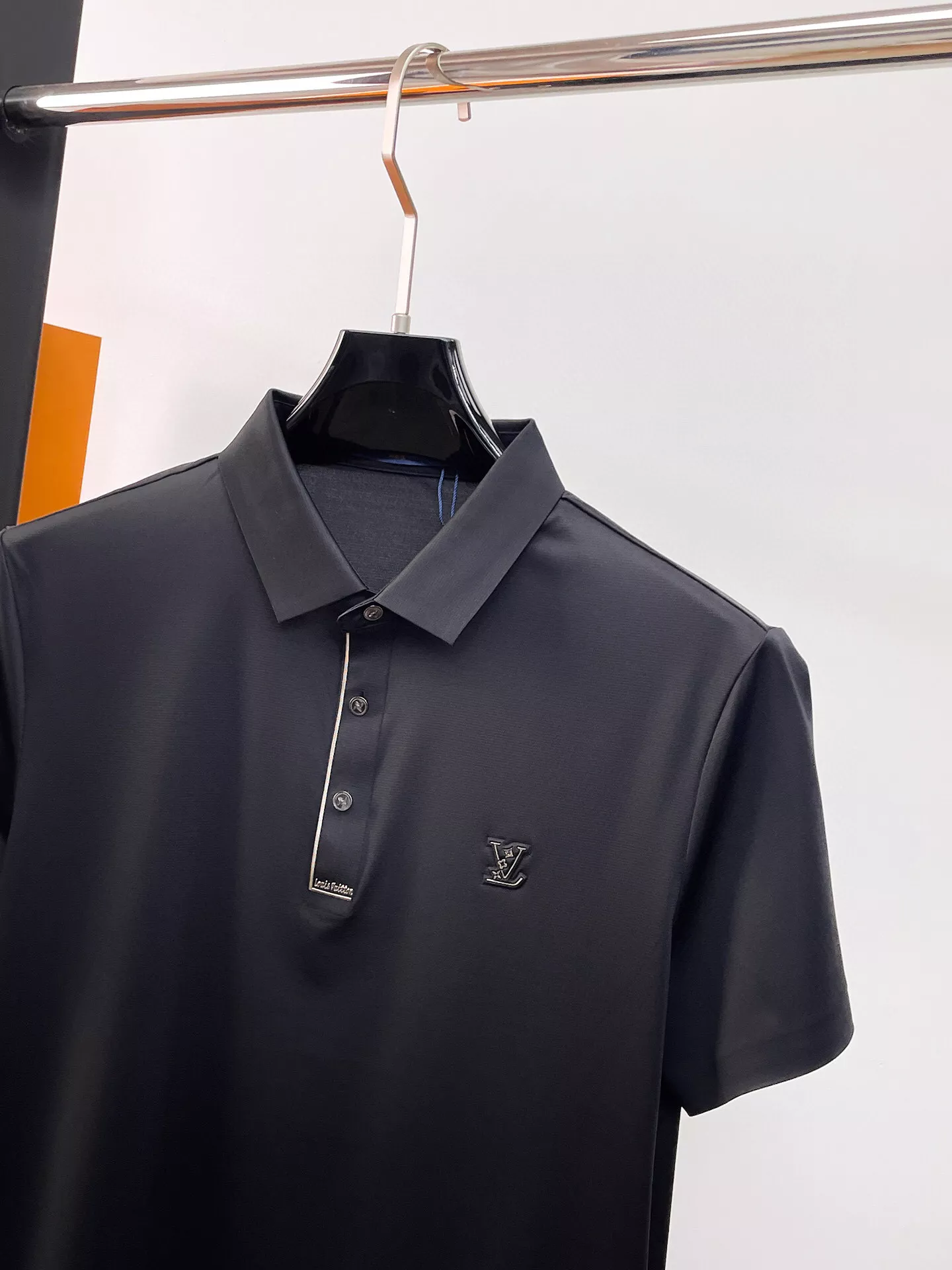 Louis Vuitton LV T-Shirts Short Sleeved For Men Durable 5763
