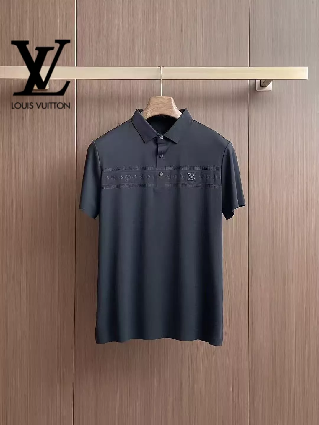 Louis Vuitton LV T-Shirts Short Sleeved For Men GoAnywhere 7950