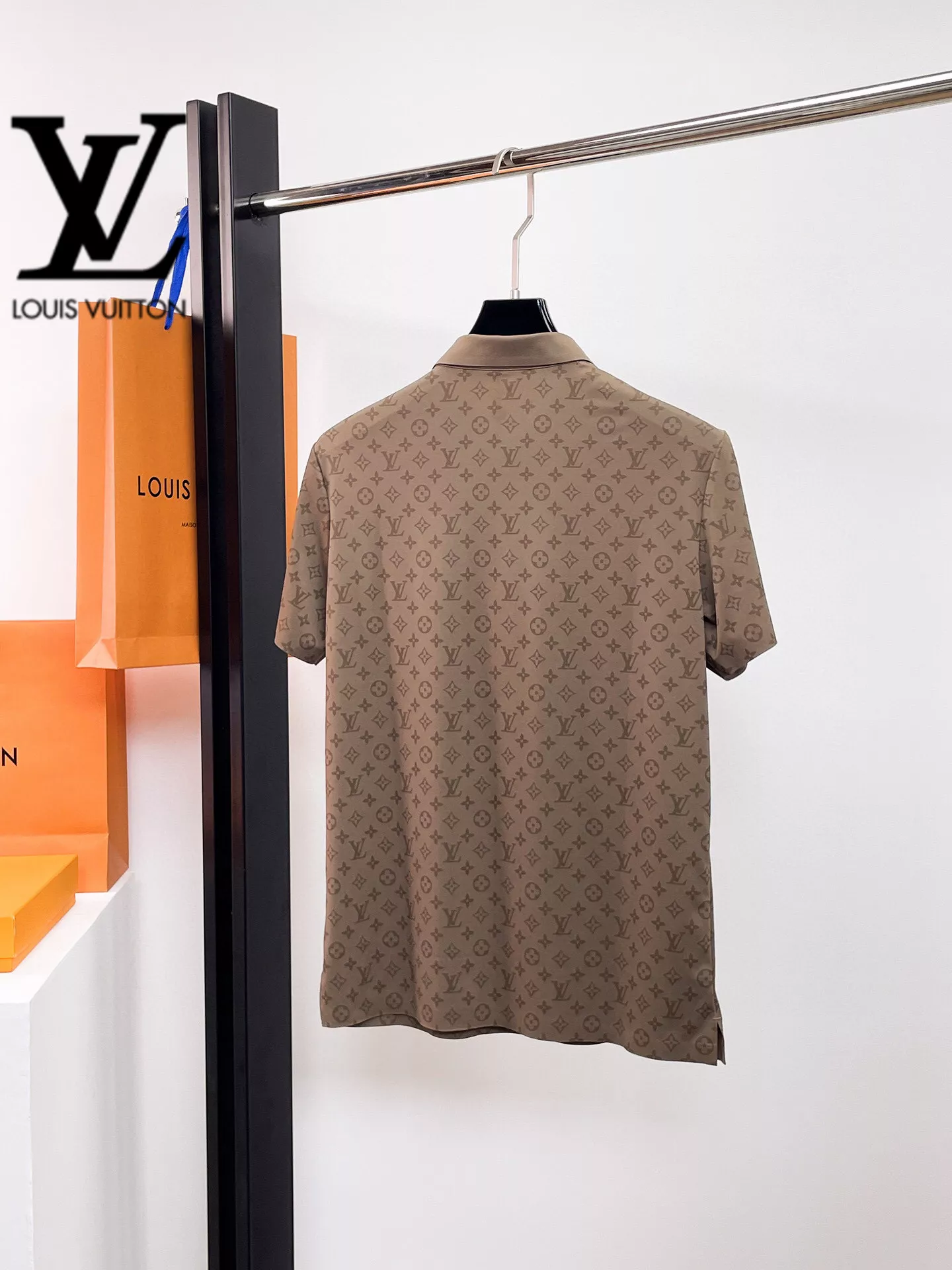 Louis Vuitton LV T-Shirts Short Sleeved For Men GoodFit 9207