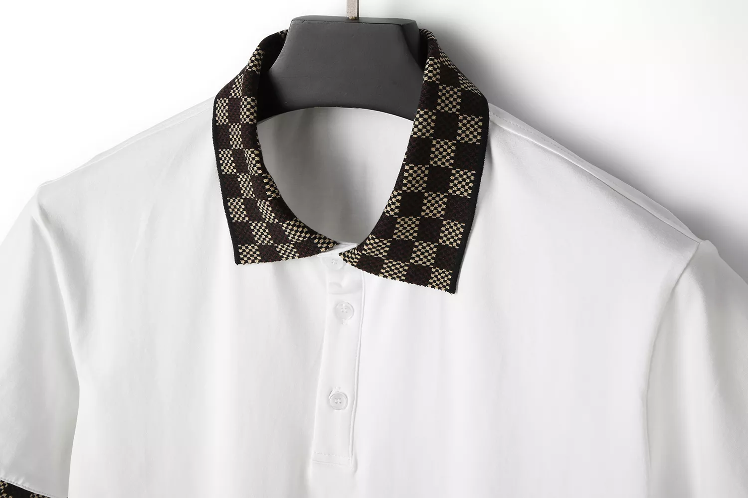 Louis Vuitton LV T-Shirts Short Sleeved For Men Popular 8368