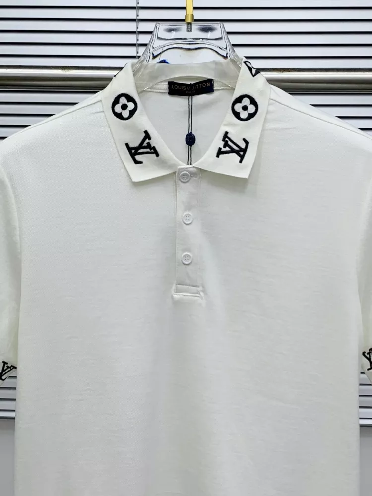 Louis Vuitton LV T-Shirts Short Sleeved For Men Resilient 4724