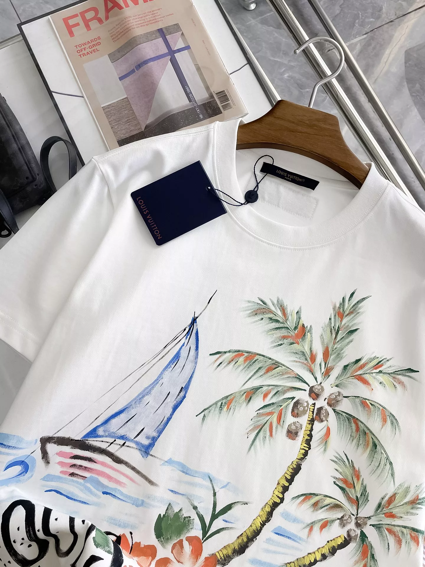Louis Vuitton LV T-Shirts Short Sleeved For Men Soft 2034