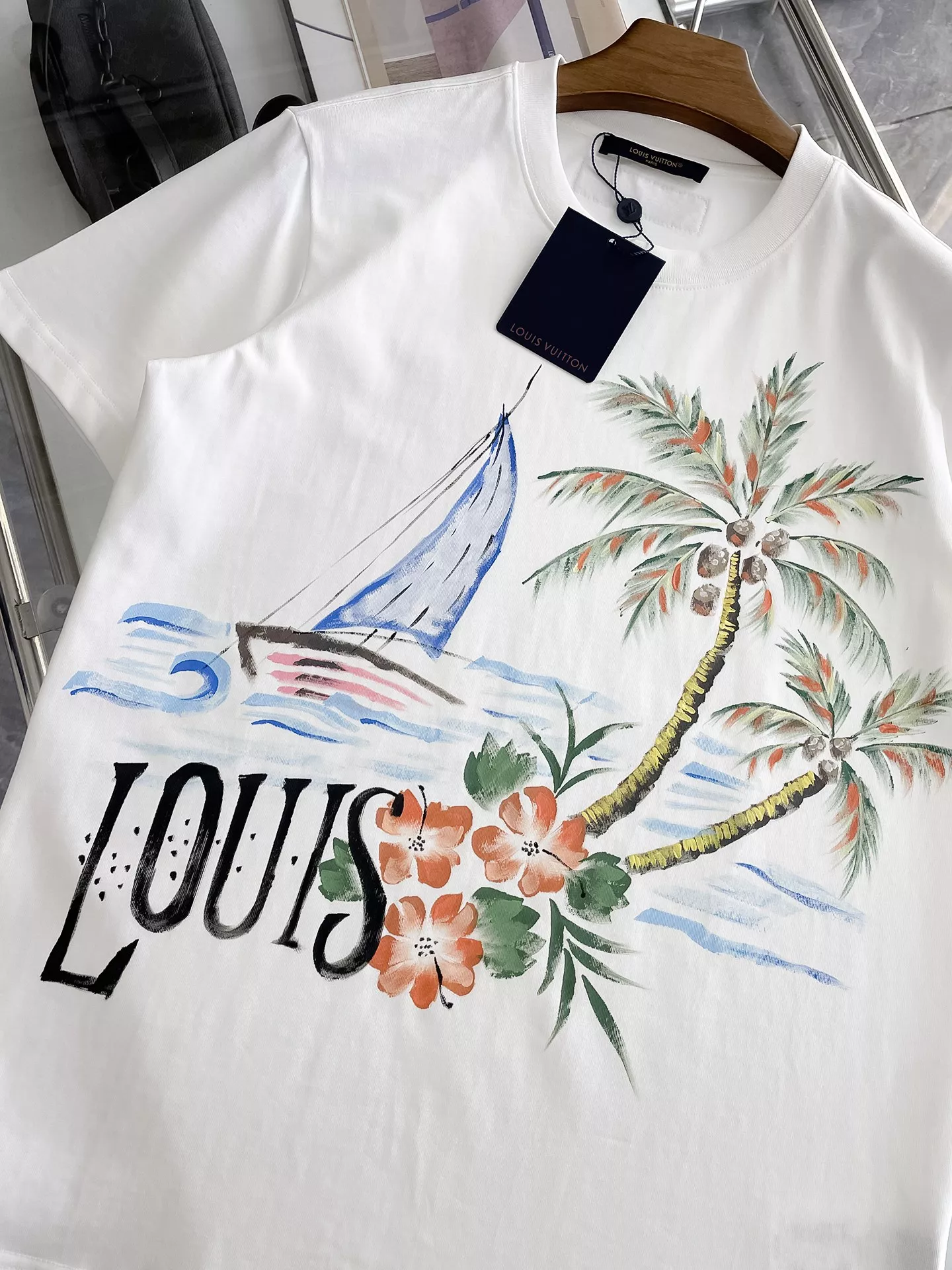 Louis Vuitton LV T-Shirts Short Sleeved For Men Soft 2034