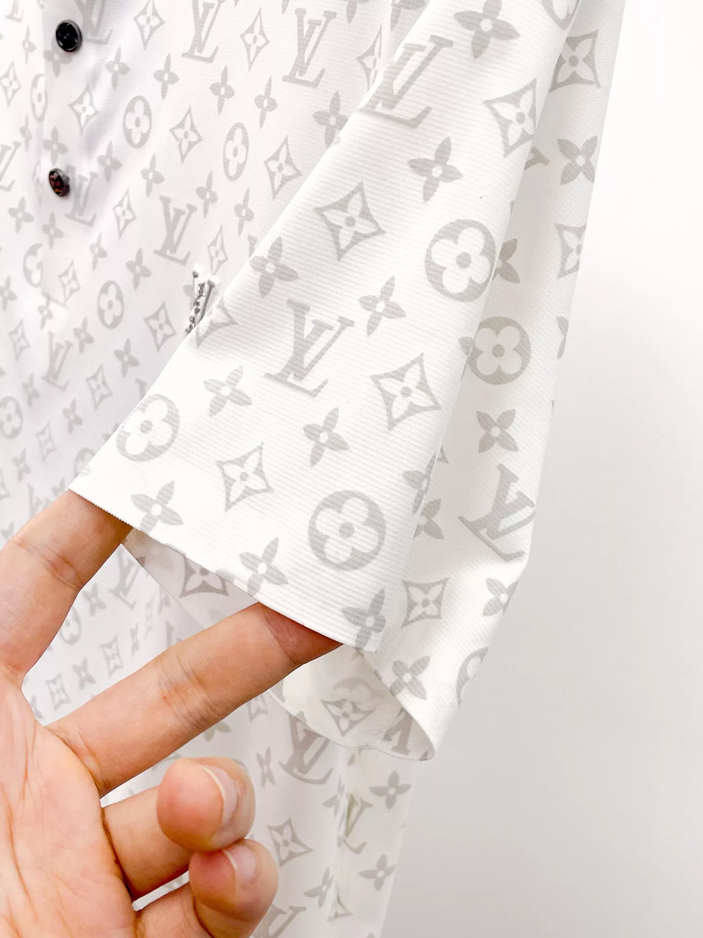 Louis Vuitton LV T-Shirts Short Sleeved For Men StreetReady 648