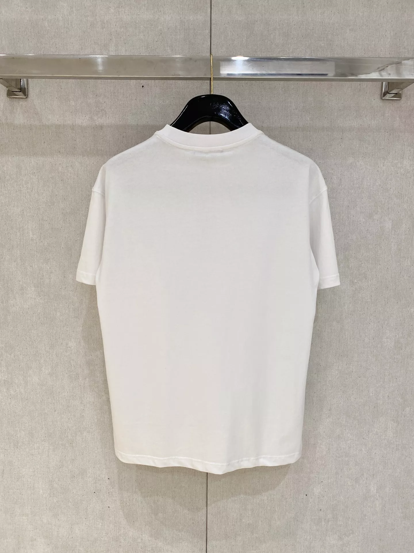 Louis Vuitton LV T-Shirts Short Sleeved For Men Trendsetting 790