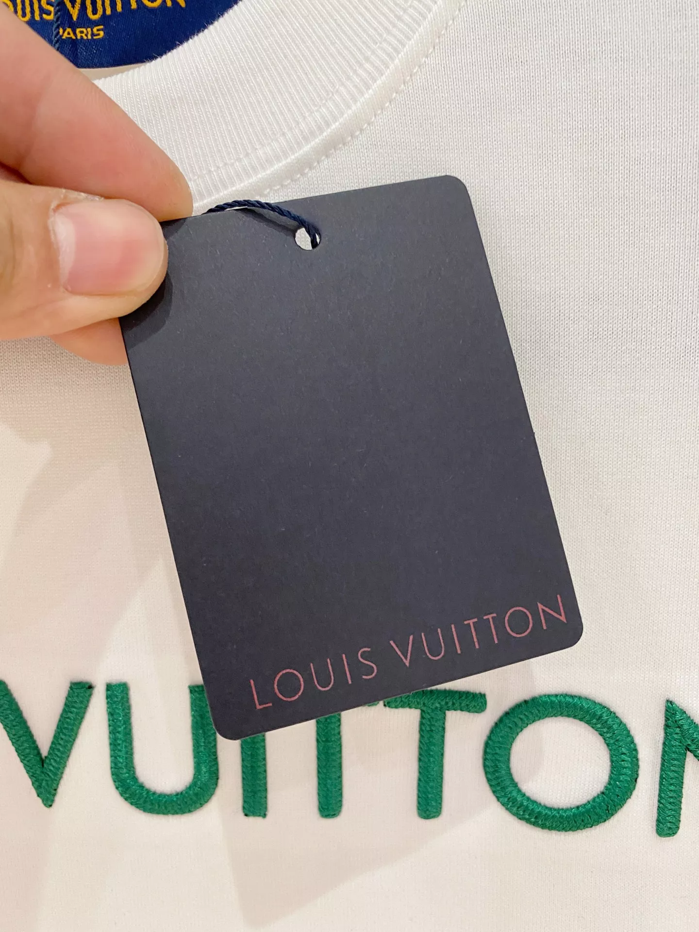 Louis Vuitton LV T-Shirts Short Sleeved For Men Trendsetting 790