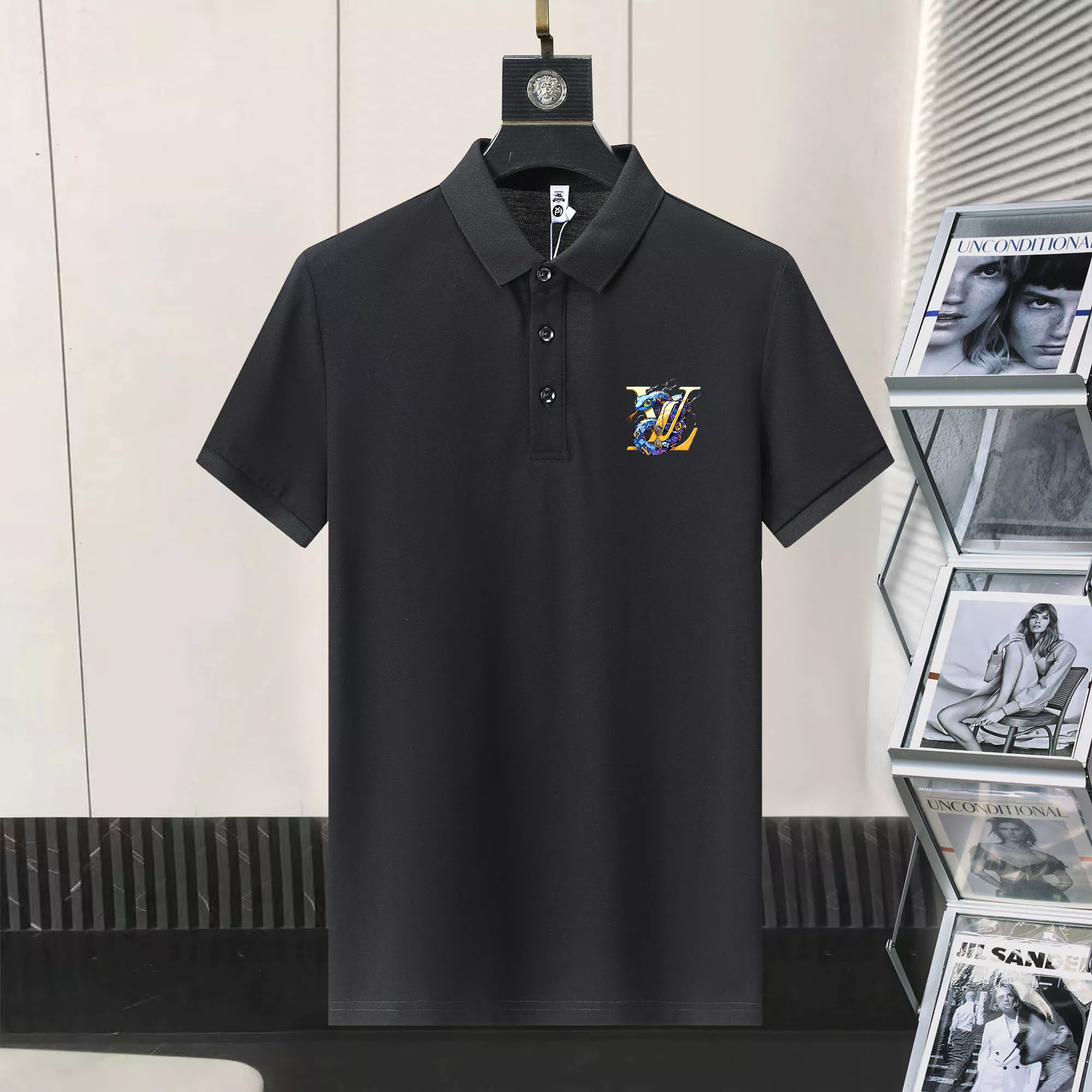 Louis Vuitton LV T-Shirts Short Sleeved For Men Unique 2560