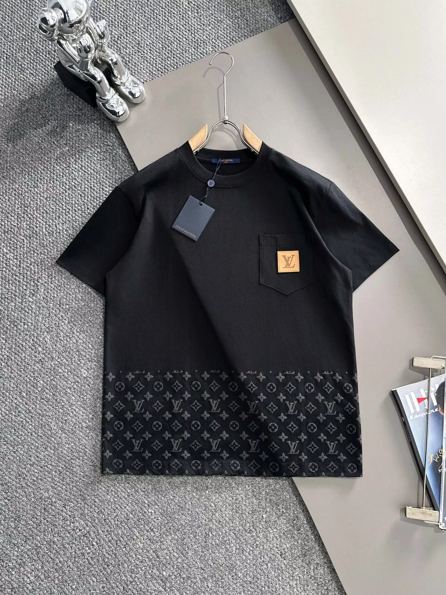 Louis Vuitton LV T-Shirts Short Sleeved For Unisex Compact 4694