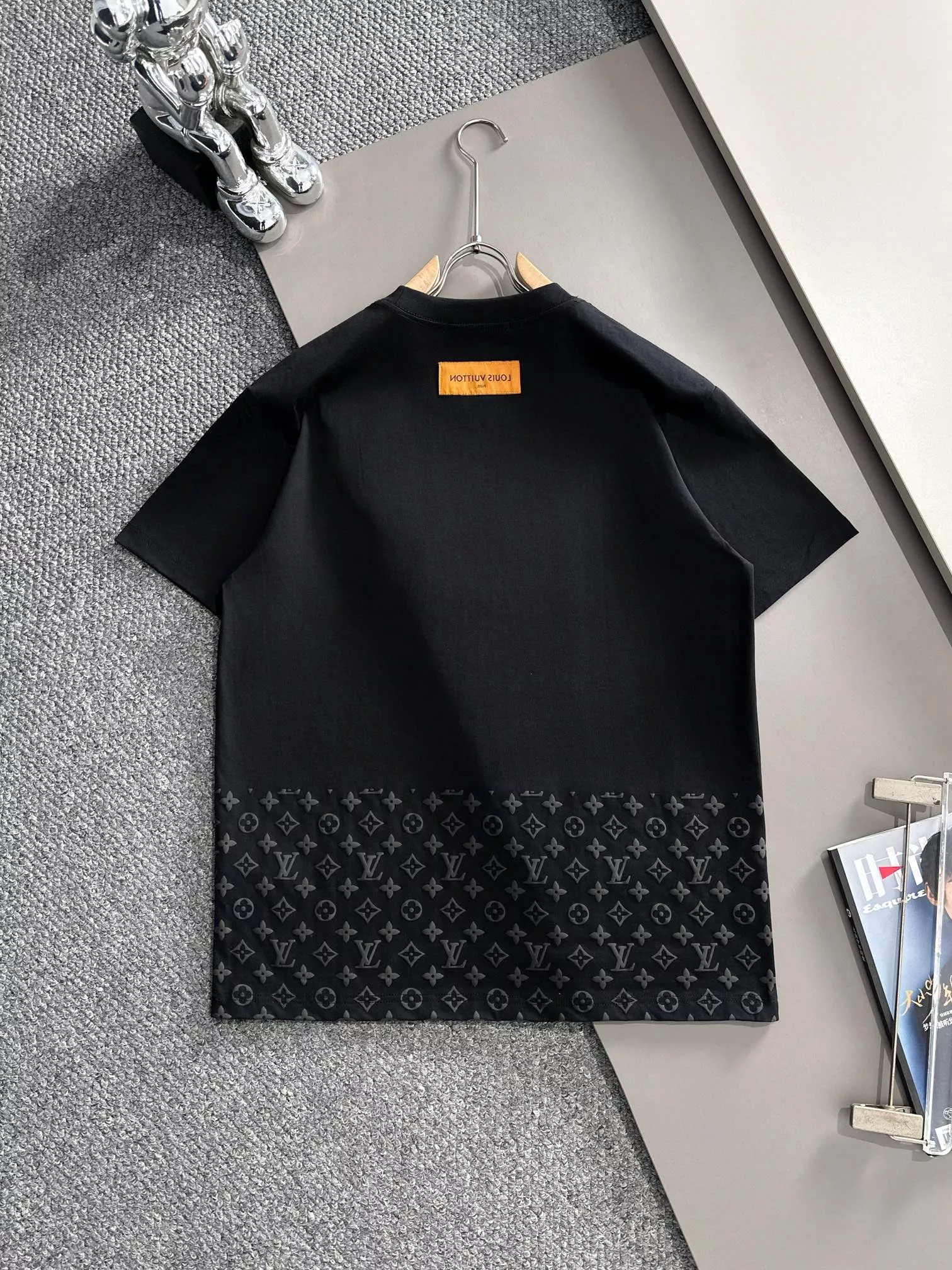 Louis Vuitton LV T-Shirts Short Sleeved For Unisex Compact 4694