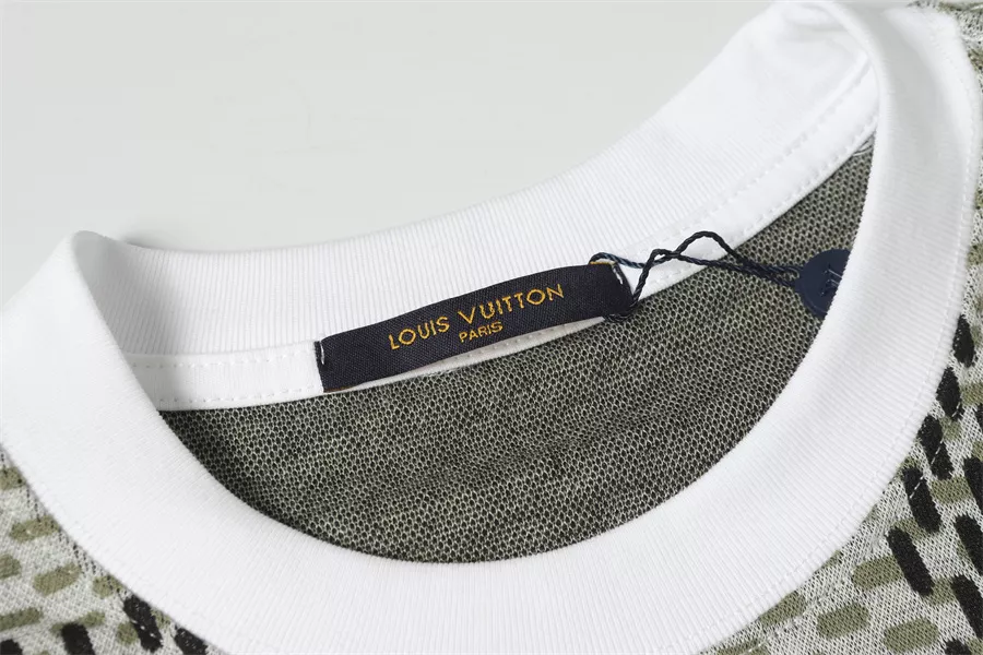 Louis Vuitton LV T-Shirts Short Sleeved For Unisex Compact 8043