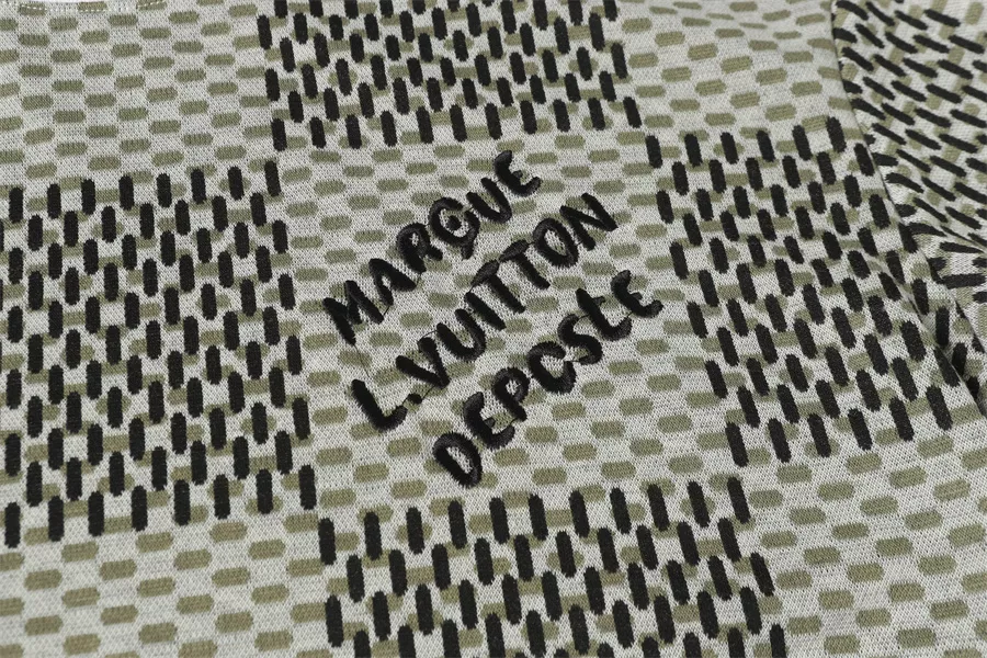 Louis Vuitton LV T-Shirts Short Sleeved For Unisex Compact 8043