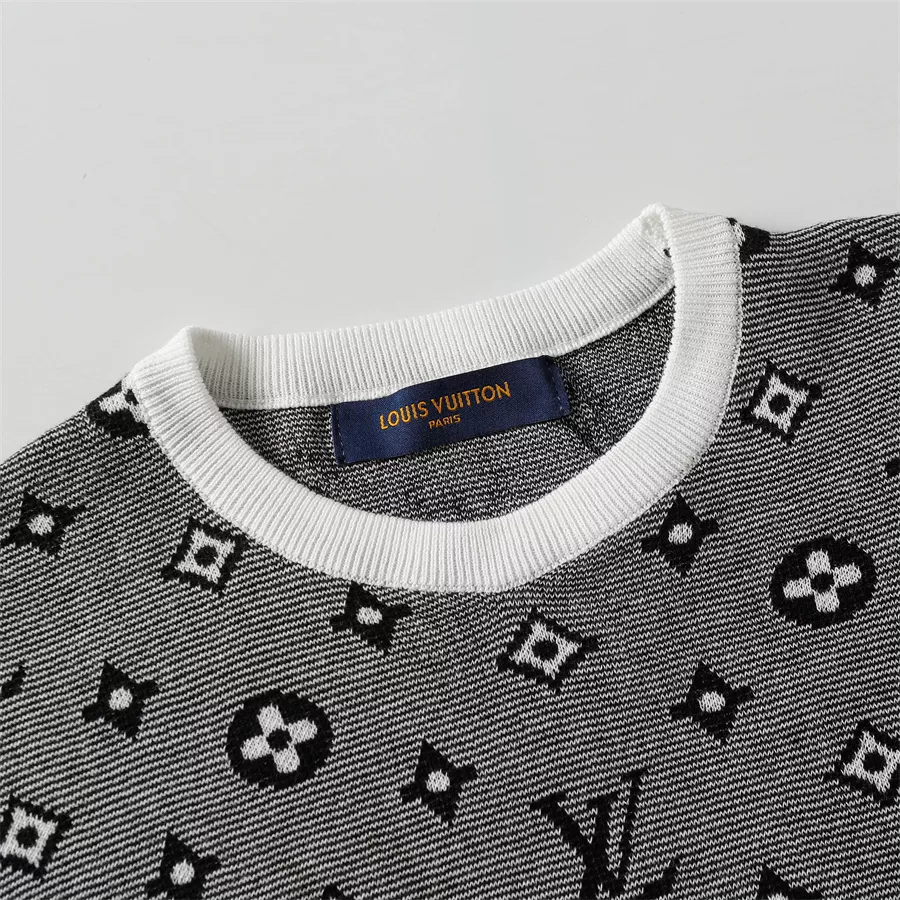 Louis Vuitton LV T-Shirts Short Sleeved For Unisex EyeCatching 8611