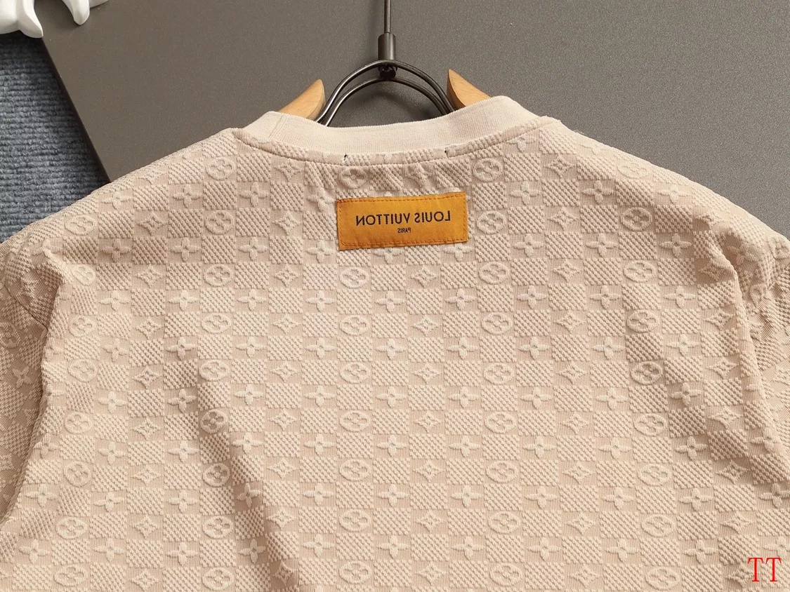 Louis Vuitton LV T-Shirts Short Sleeved For Unisex Functional 8726
