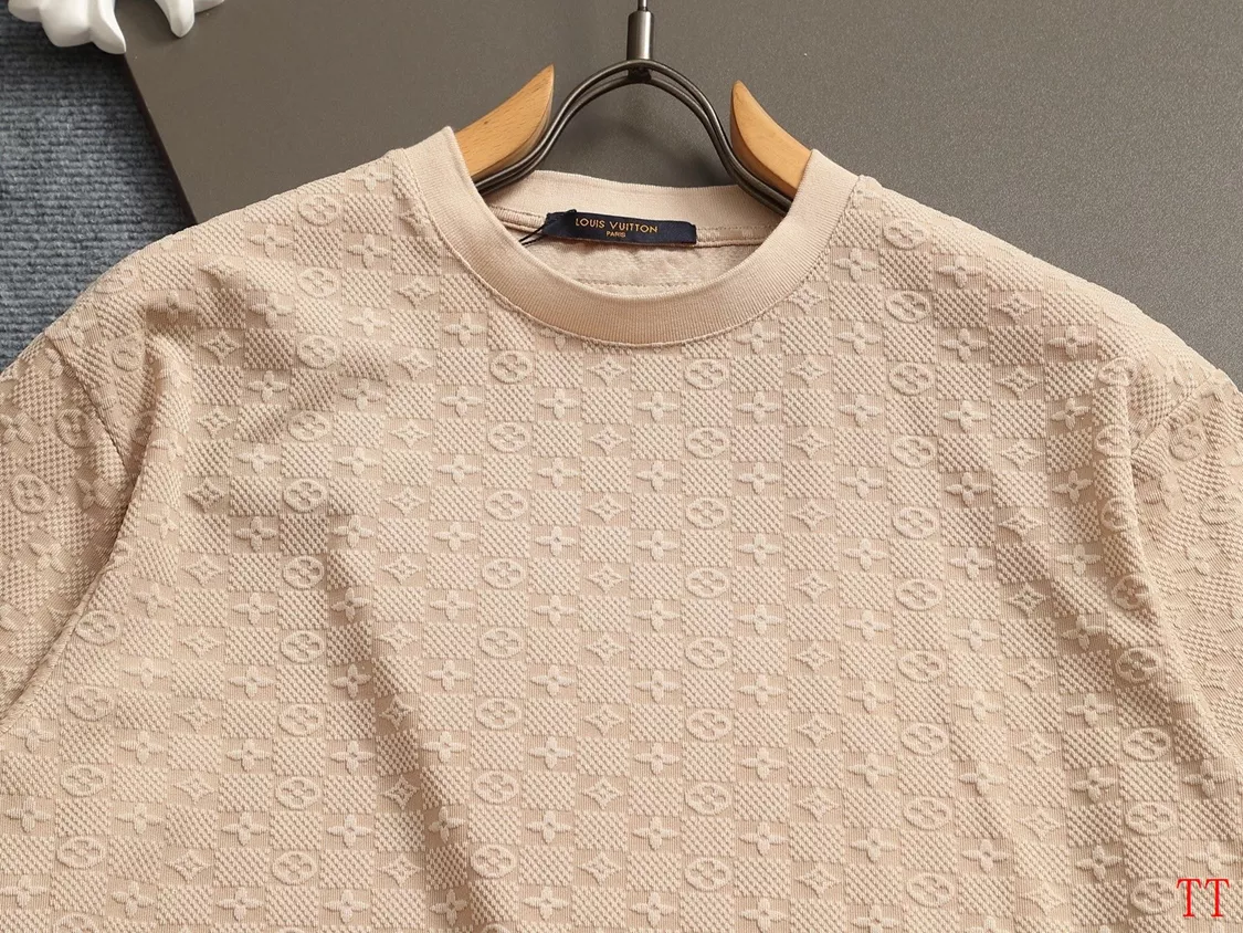 Louis Vuitton LV T-Shirts Short Sleeved For Unisex Functional 8726