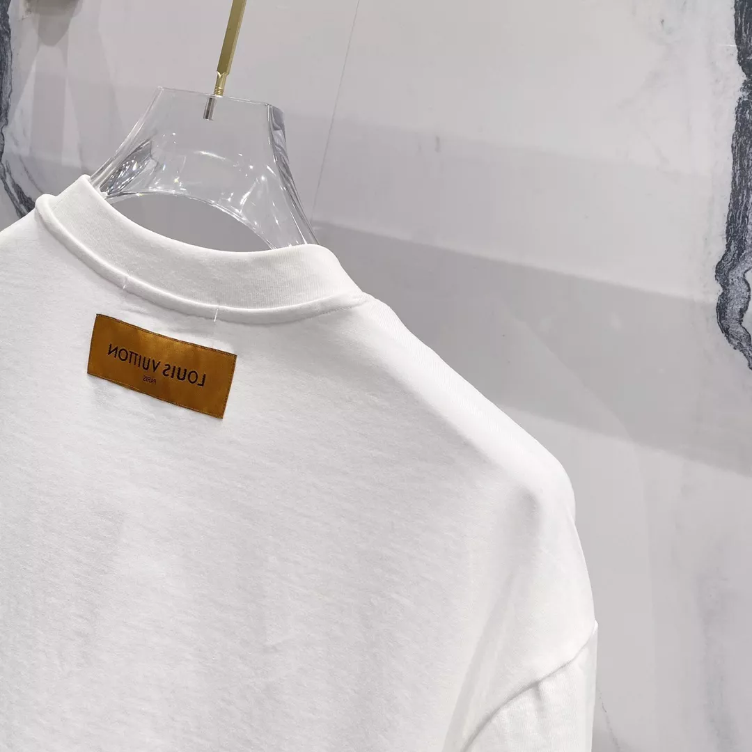 Louis Vuitton LV T-Shirts Short Sleeved For Unisex Lightweight 5410