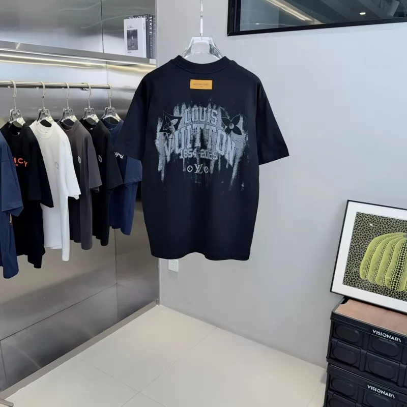 Louis Vuitton LV T-Shirts Short Sleeved For Unisex Minimalist 2037