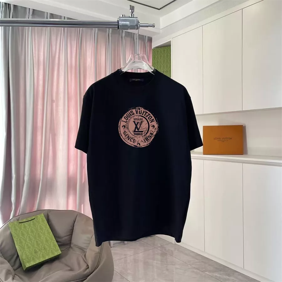 Louis Vuitton LV T-Shirts Short Sleeved For Unisex Modern 3716