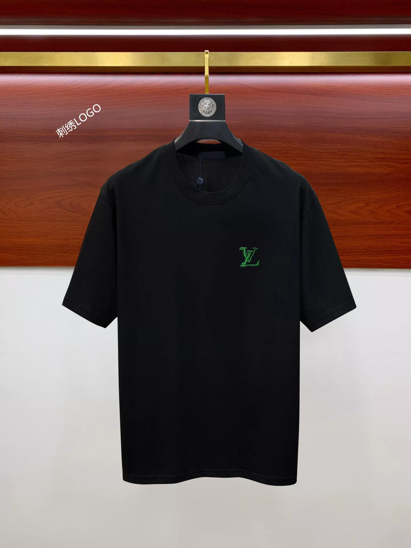 Louis Vuitton LV T-Shirts Short Sleeved For Unisex ModernLook 512