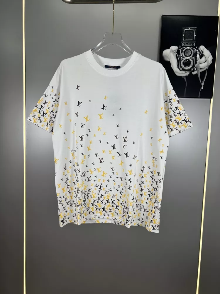 Louis Vuitton LV T-Shirts Short Sleeved For Unisex Popular 207