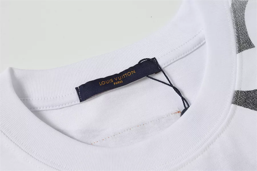 Louis Vuitton LV T-Shirts Short Sleeved For Unisex Refined 5886