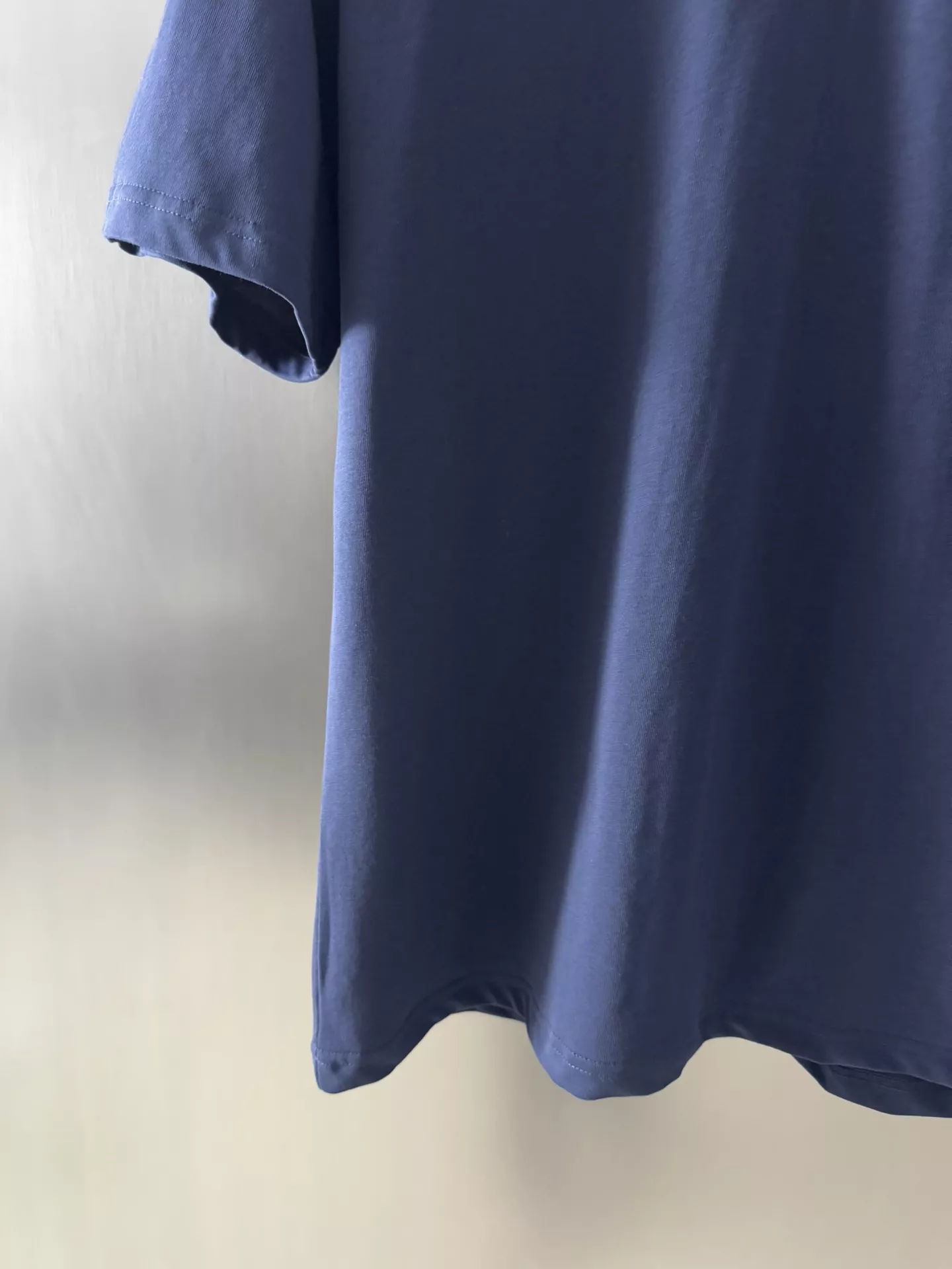 Louis Vuitton LV T-Shirts Short Sleeved For Unisex Refined 8597