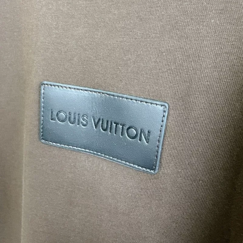 Louis Vuitton LV T-Shirts Short Sleeved For Unisex Refined 9768