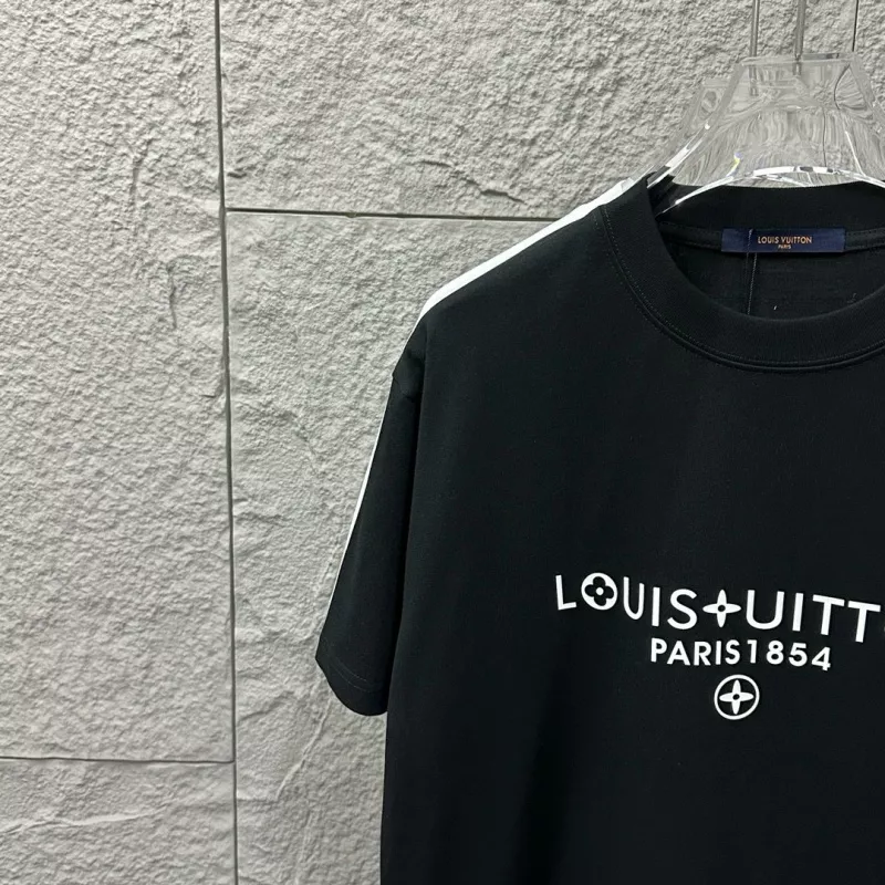 Louis Vuitton LV T-Shirts Short Sleeved For Unisex Reliable 5879