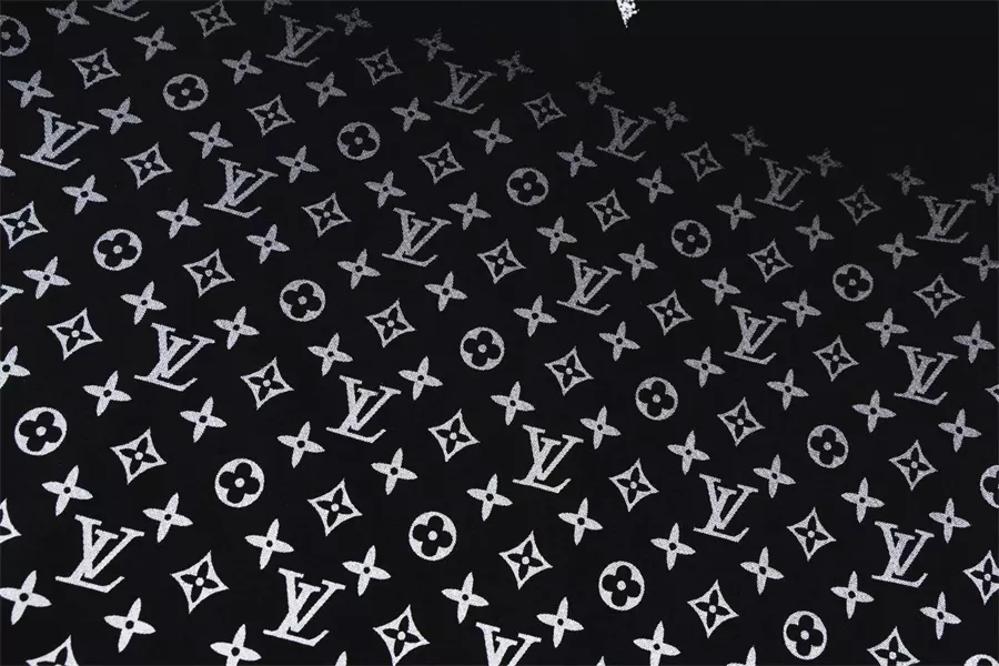 Louis Vuitton LV T-Shirts Short Sleeved For Unisex Sleek 2424