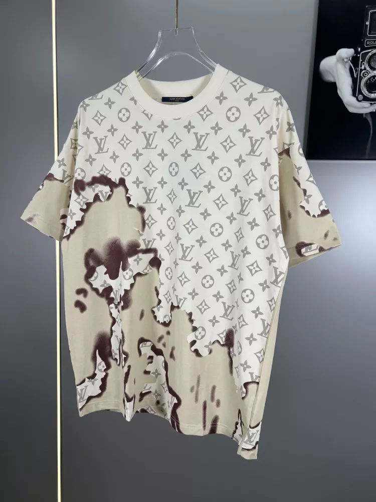 Louis Vuitton LV T-Shirts Short Sleeved For Unisex Sleek 6171
