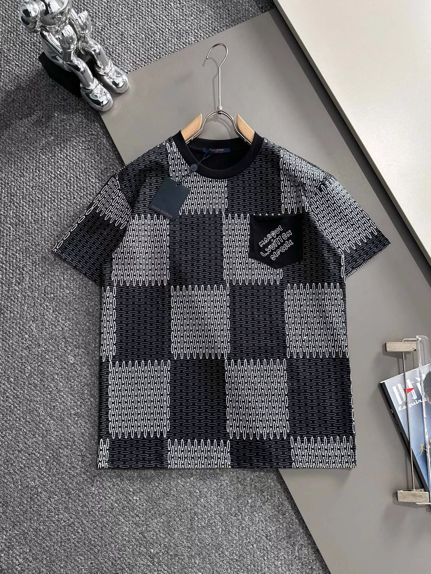 Louis Vuitton LV T-Shirts Short Sleeved For Unisex Soft 6804