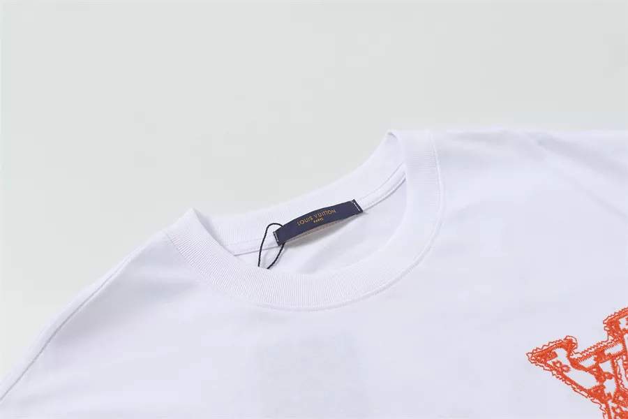 Louis Vuitton LV T-Shirts Short Sleeved For Unisex StreetReady 5701