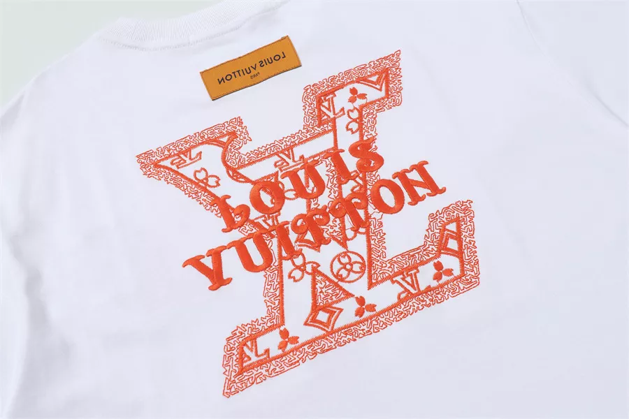Louis Vuitton LV T-Shirts Short Sleeved For Unisex StreetReady 5701