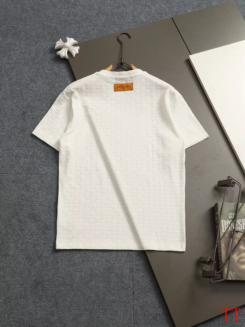 Louis Vuitton LV T-Shirts Short Sleeved For Unisex Trendsetting 8230