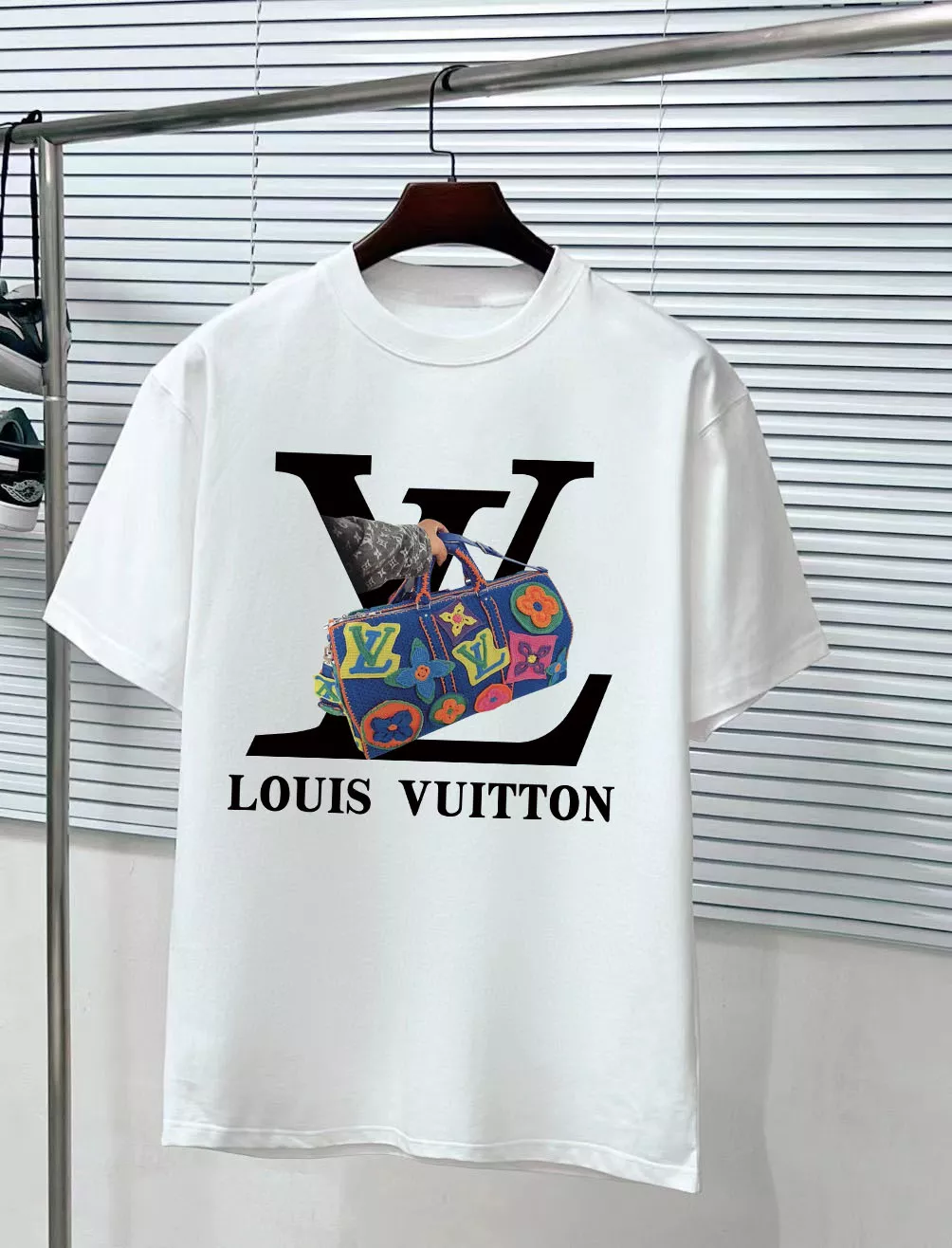Louis Vuitton LV T-Shirts Short Sleeved For Unisex Trendy 5799