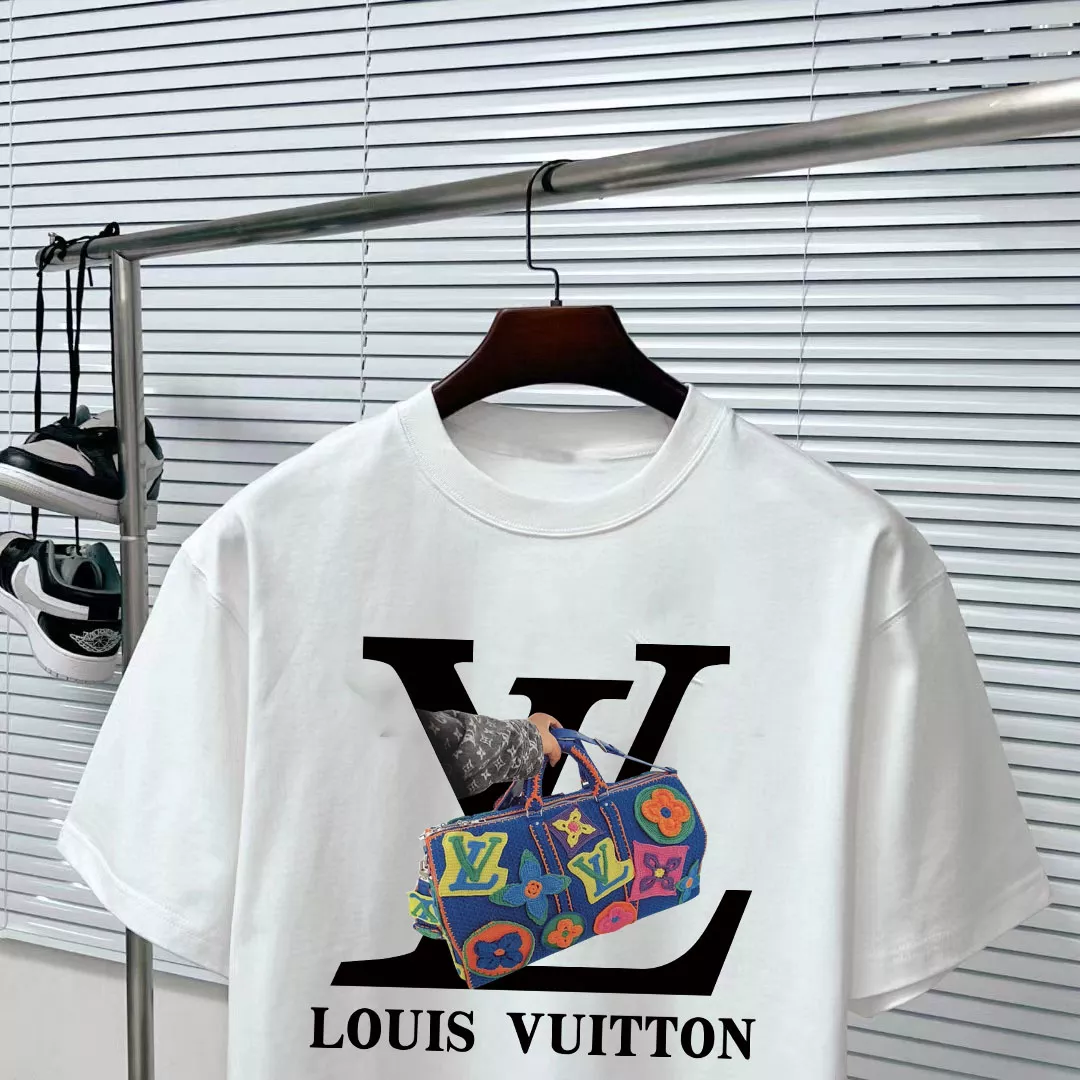 Louis Vuitton LV T-Shirts Short Sleeved For Unisex Trendy 5799