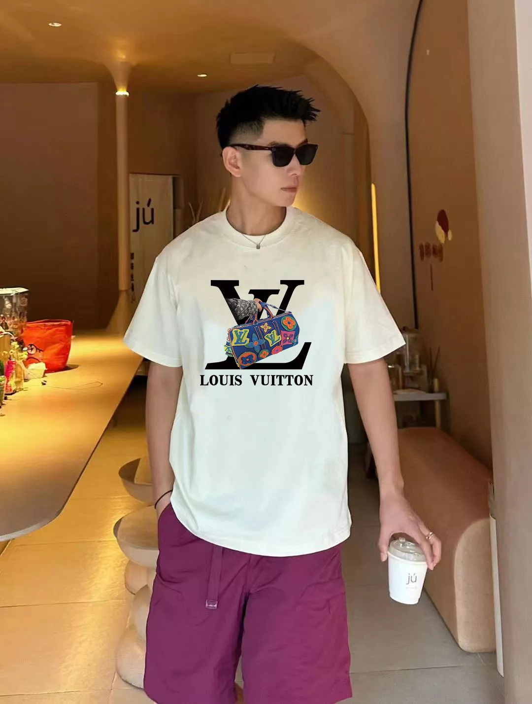 Louis Vuitton LV T-Shirts Short Sleeved For Unisex Trendy 5870