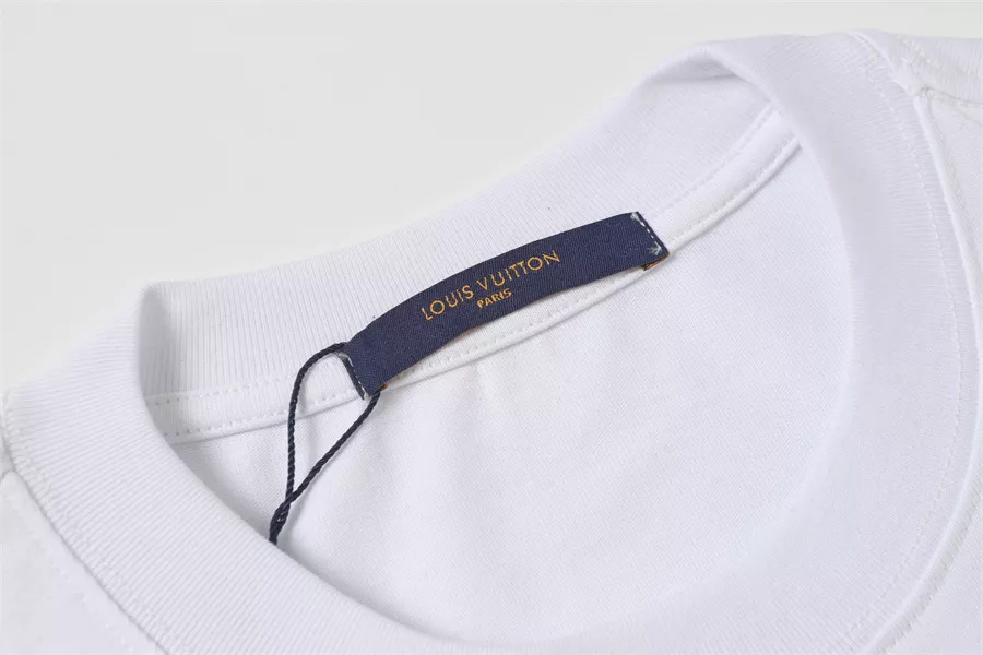 Louis Vuitton LV T-Shirts Short Sleeved For Unisex Trendy 6976